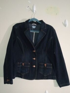 Bass Jeans Co. Indego Dark Wash Denim Blazer with Button-Flap Pockets